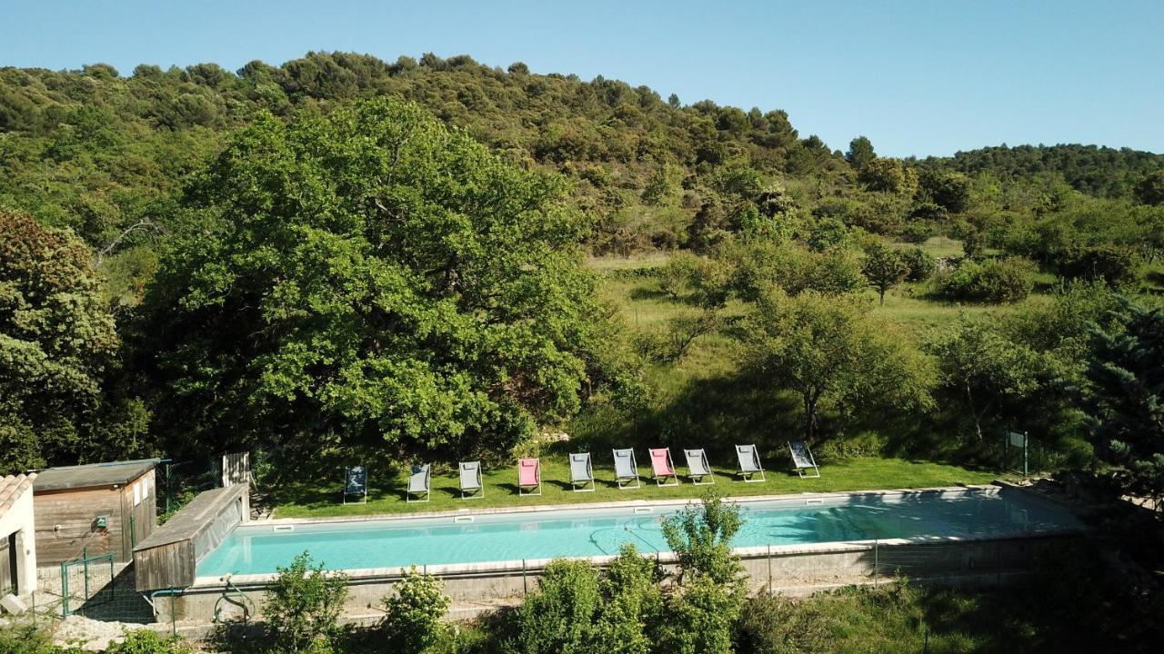 Domaine De La Grange Neuve 호텔 라로크쉬르페르네 외부 사진